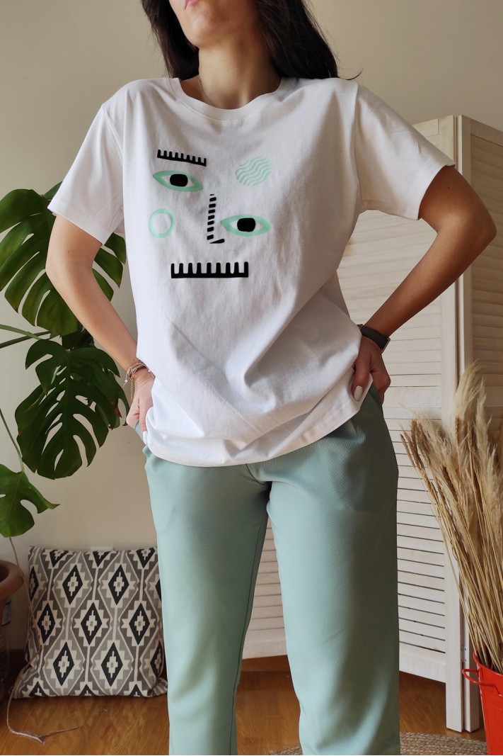 'Dat face tho' tee 'Dat face tho' tee