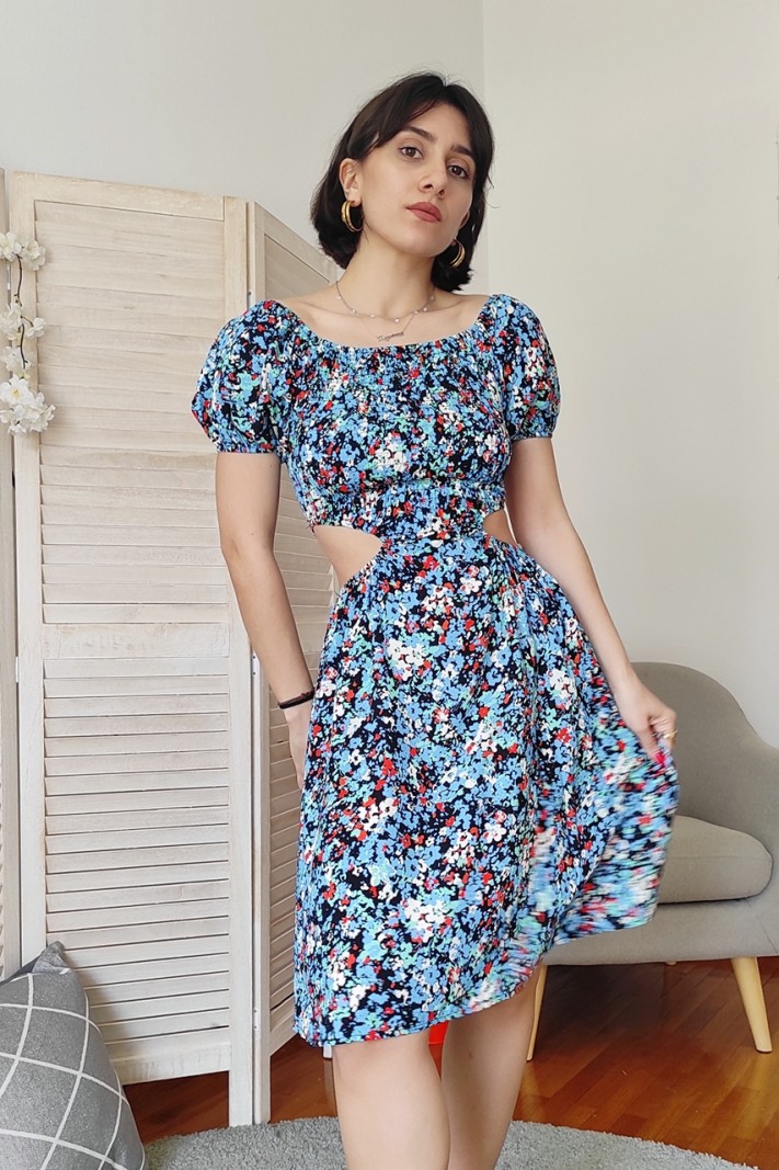 Cut out floral dress Cut out floral dress