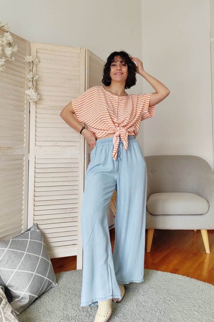 Denim cropped trousers Denim cropped trousers