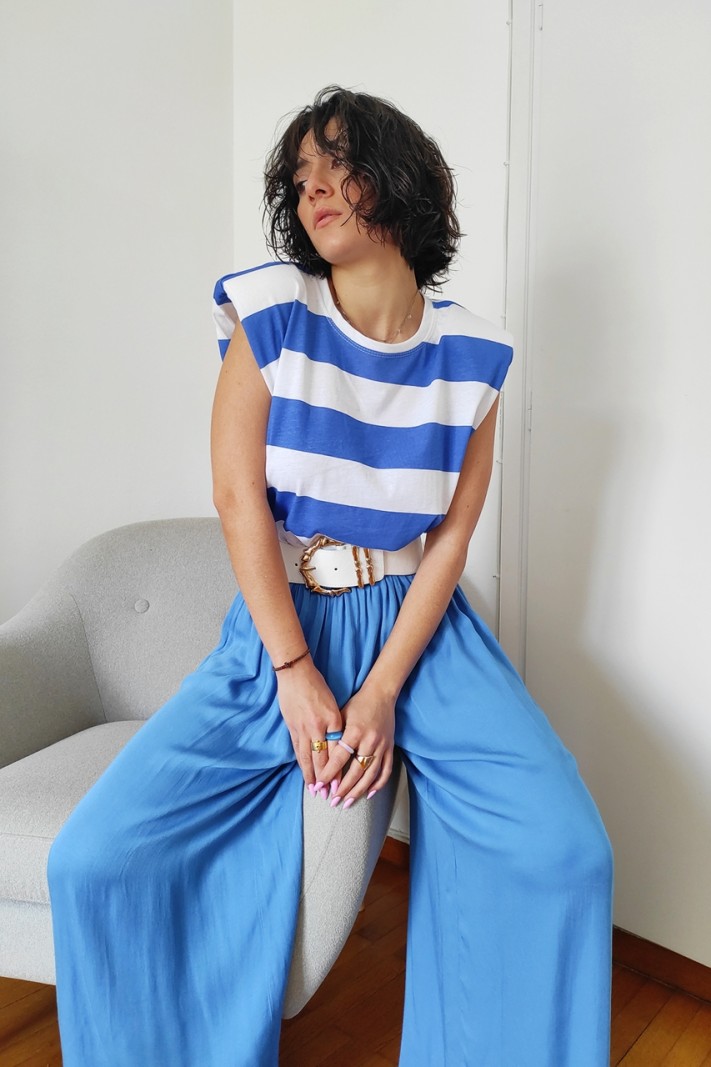 Sleeveless top with shoulder pads Sleeveless top with shoulder pads