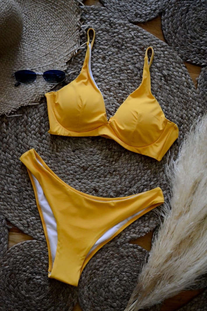 Ocean bikini set in yellow