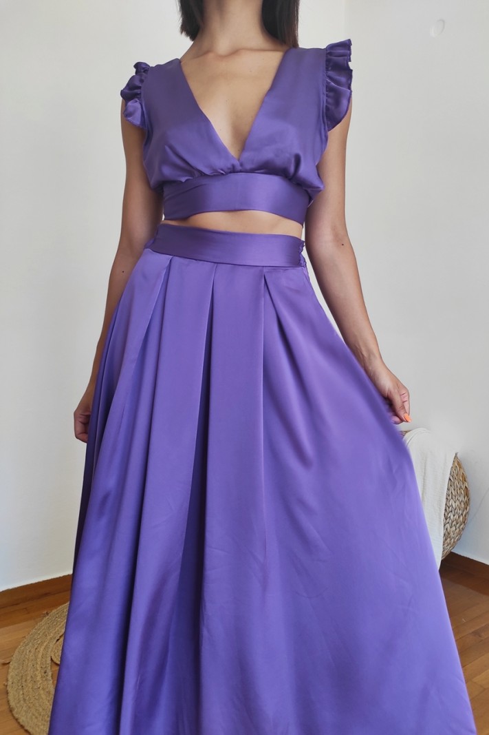 Tayla set in purple